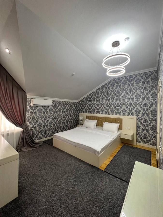 Hotel Afrosiyob Карши Экстерьер фото