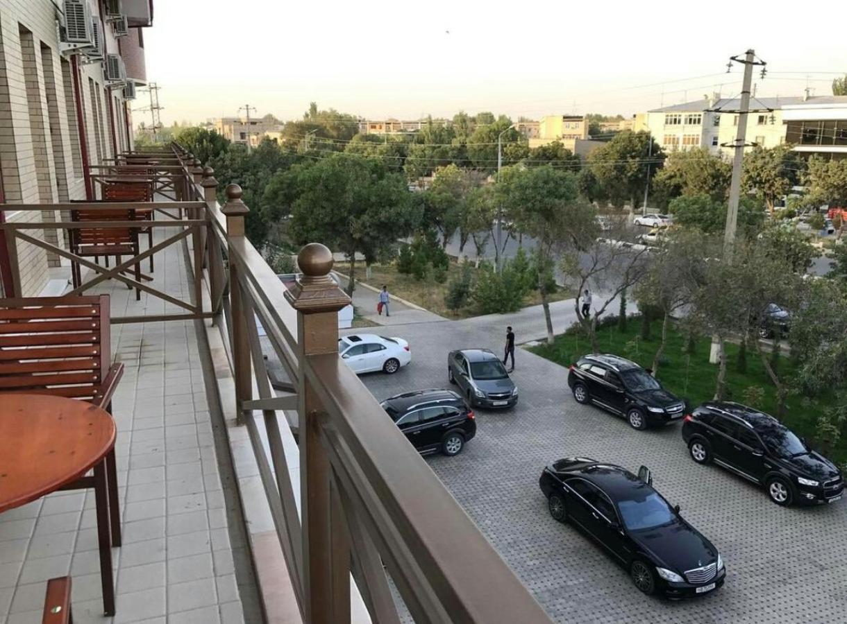 Hotel Afrosiyob Карши Экстерьер фото